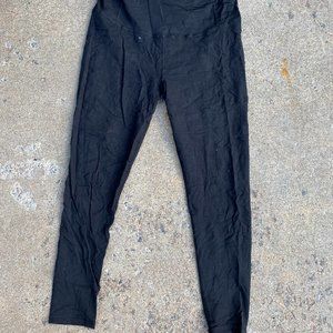 Isabel maternity cross-back legging. Size XL